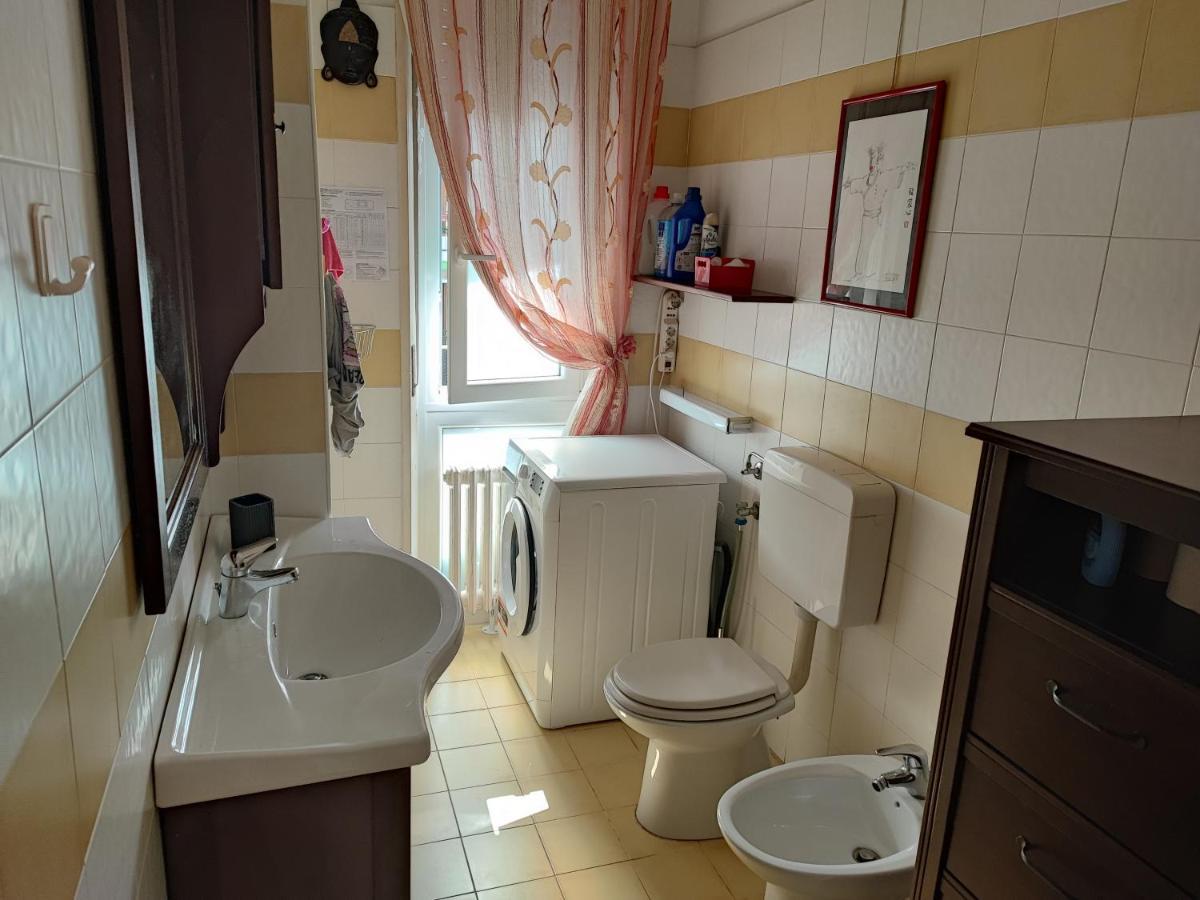 Appartamento Chic Vista Lago - Casa Janis فيربانيا المظهر الخارجي الصورة